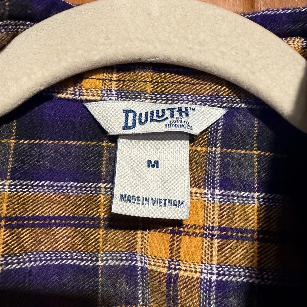 Duluth Trading Women's Free Swingin Flannel Shirt Purple Yellow M Vikings Core - Picture 2 of 7